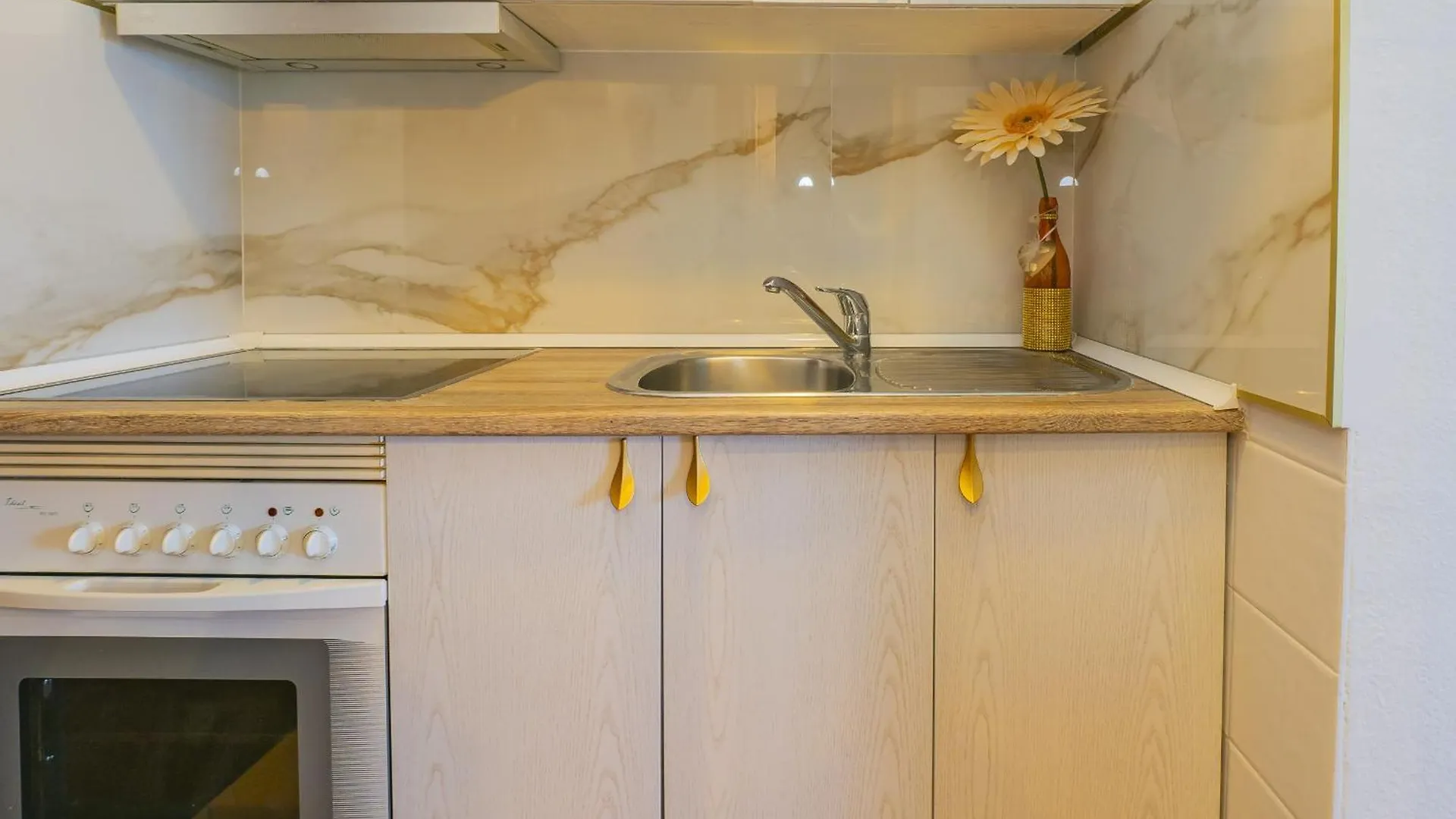 Cubo'S Estudio La Cala De Mijas Esmeralda Apartman