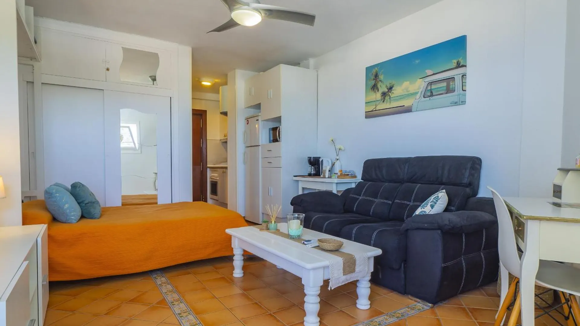 Cubo'S Estudio La Cala De Mijas Esmeralda Apartman